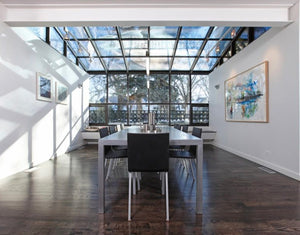 CLEAN AND MINIMALIST DINING ROOM FEATURING KUL GRILLES ANODIZED CLEAR VENT COVERS
